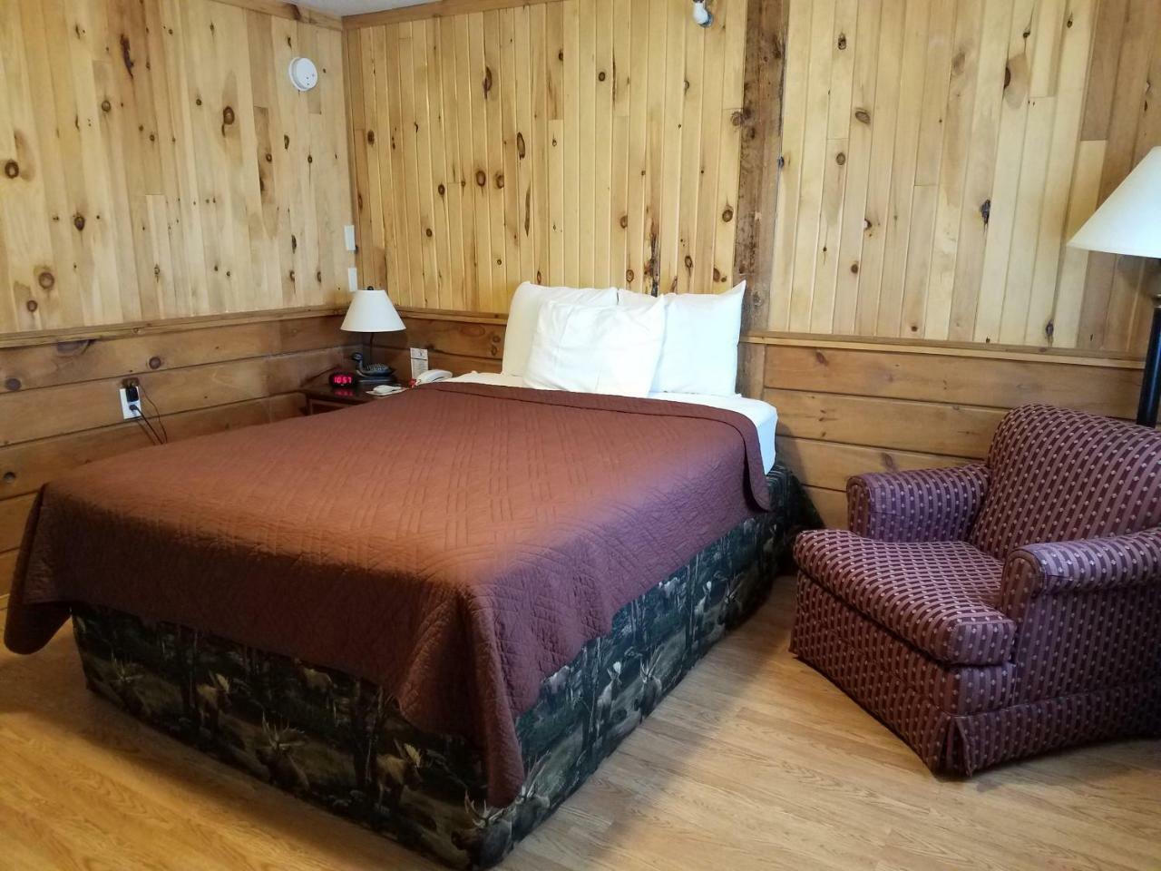 Maine Woods Inn Brewer Экстерьер фото